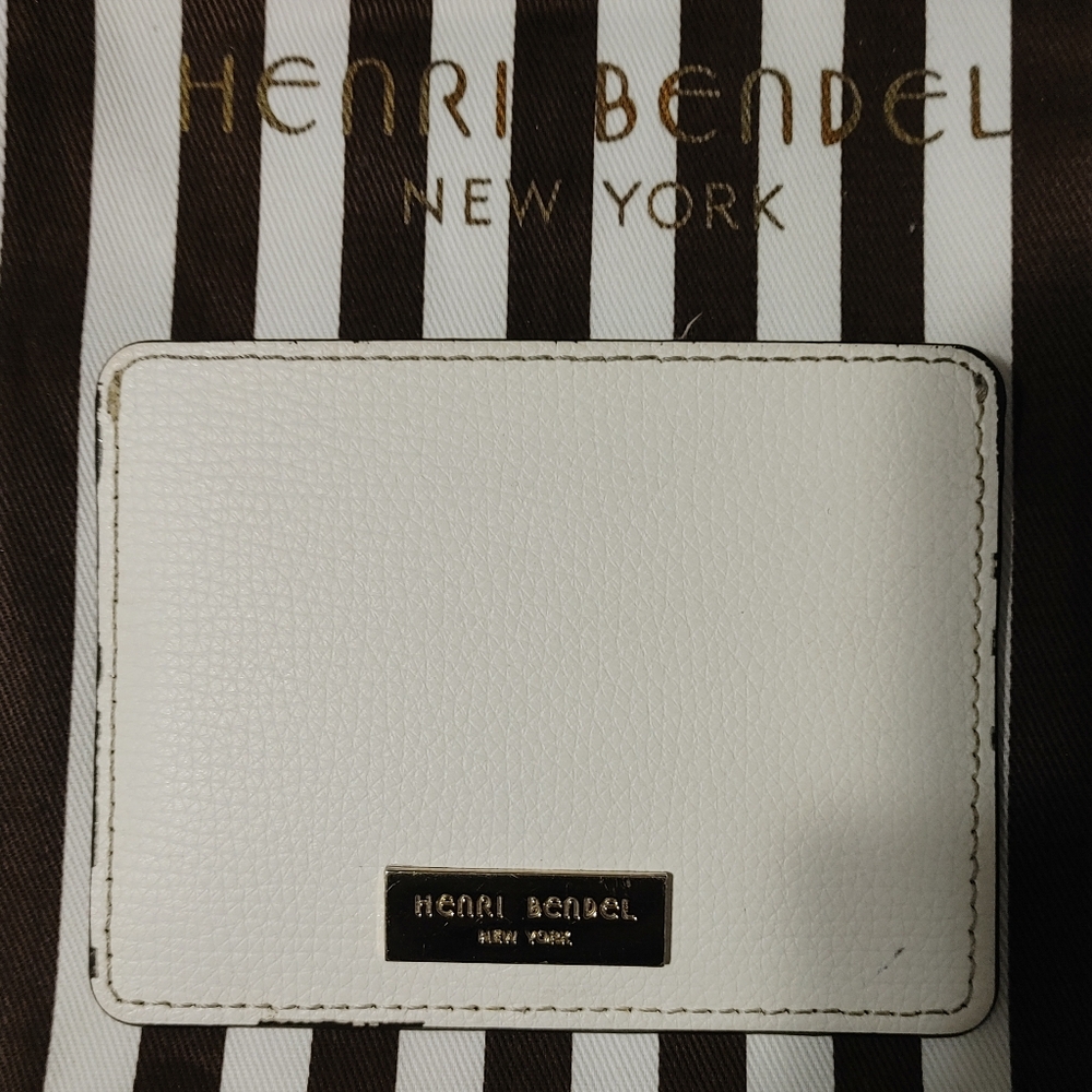 Henri bendel card case